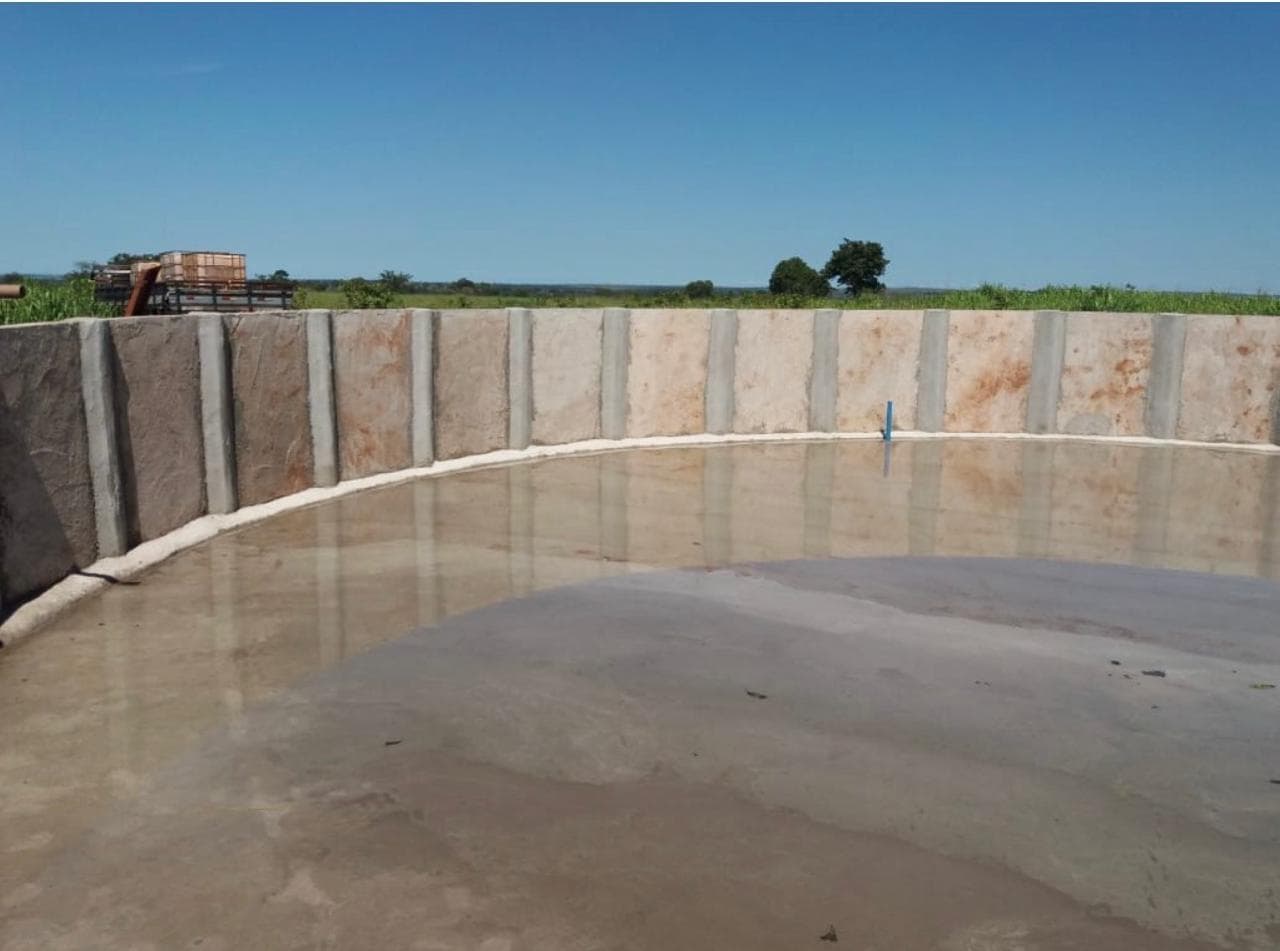 Completed 500,000-liter elevated water storage tank.